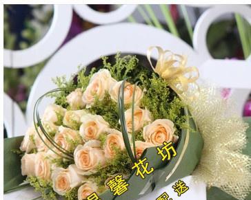 19朵玫瑰花的象征意义（探究19朵玫瑰花的寓意与文化背景）