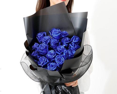 蓝玫瑰代表什么含义？蓝色花朵的神秘花语解析？