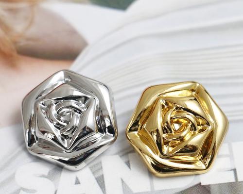 银色玫瑰花金属品种特点是什么？